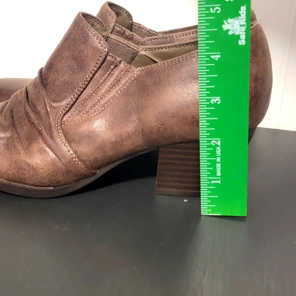 Yuu Ranchen Brown‎ Booties Shoes Size 6.5 New No Box